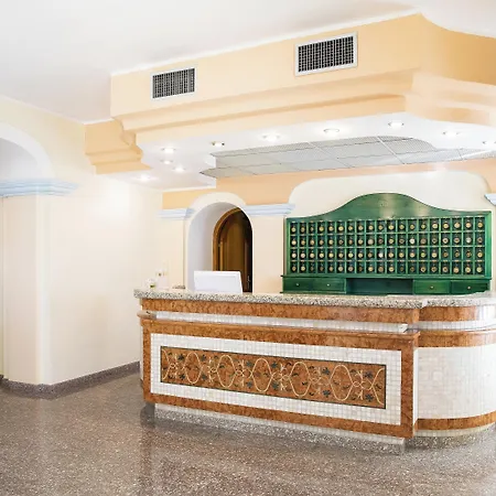 Maria Rosaria Hotel 4*