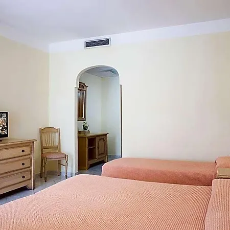 Maria Rosaria Otel 4*