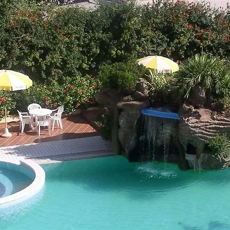 Hotel Maria Rosaria 4*