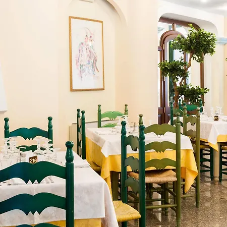 Hotel Maria Rosaria